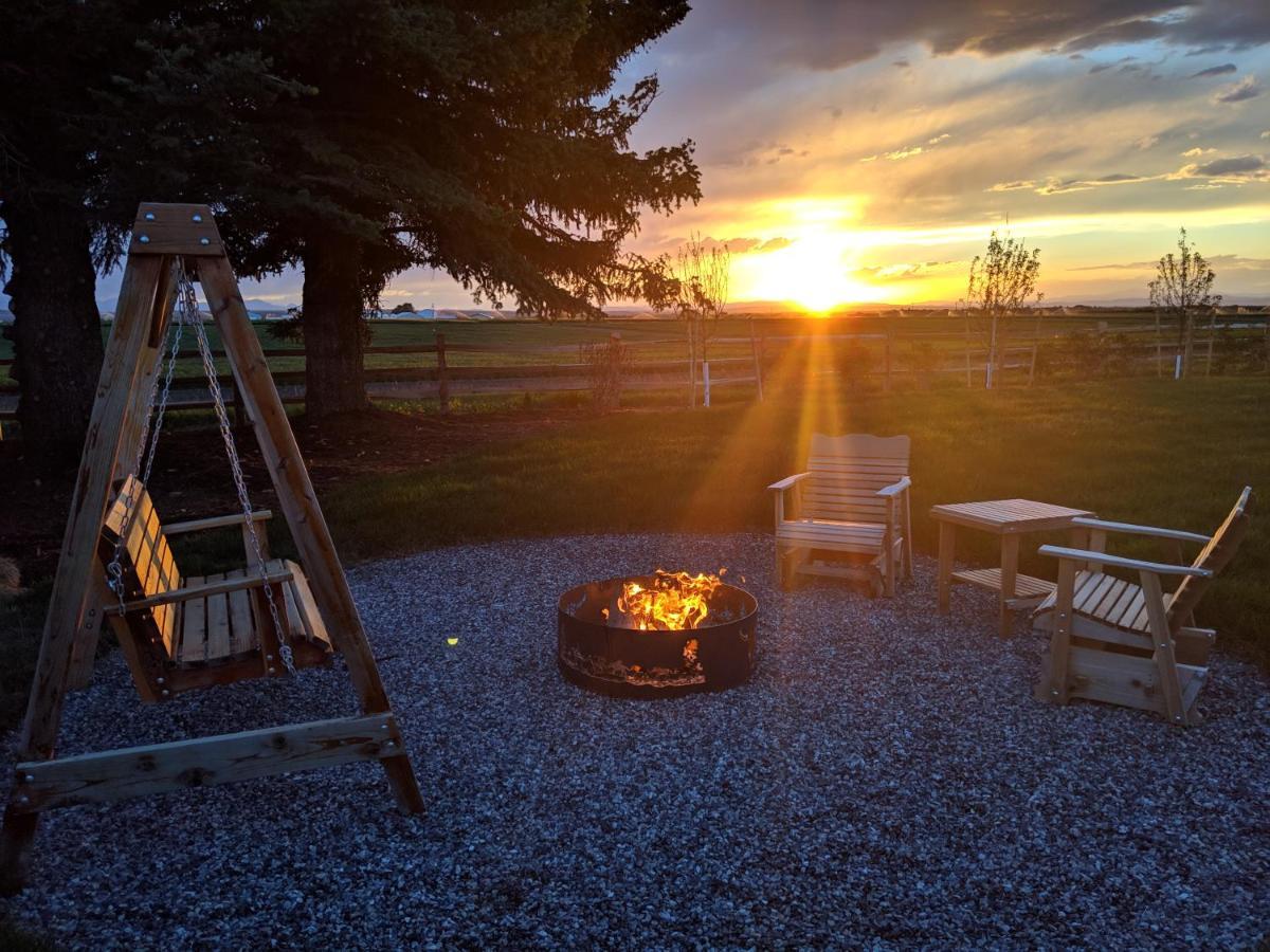 Epic Sunsets In Bozeman - Wonderful View Villa Exterior photo