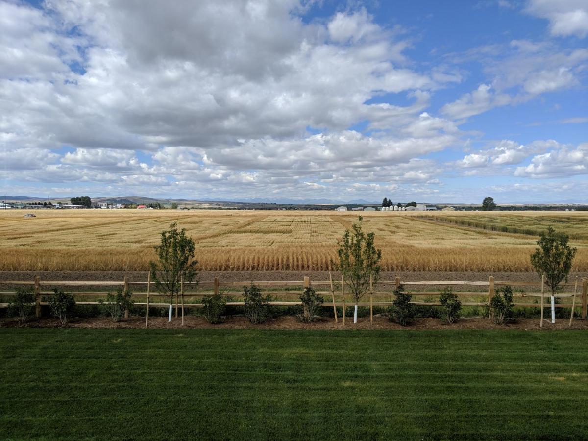 Epic Sunsets In Bozeman - Wonderful View Villa Exterior photo
